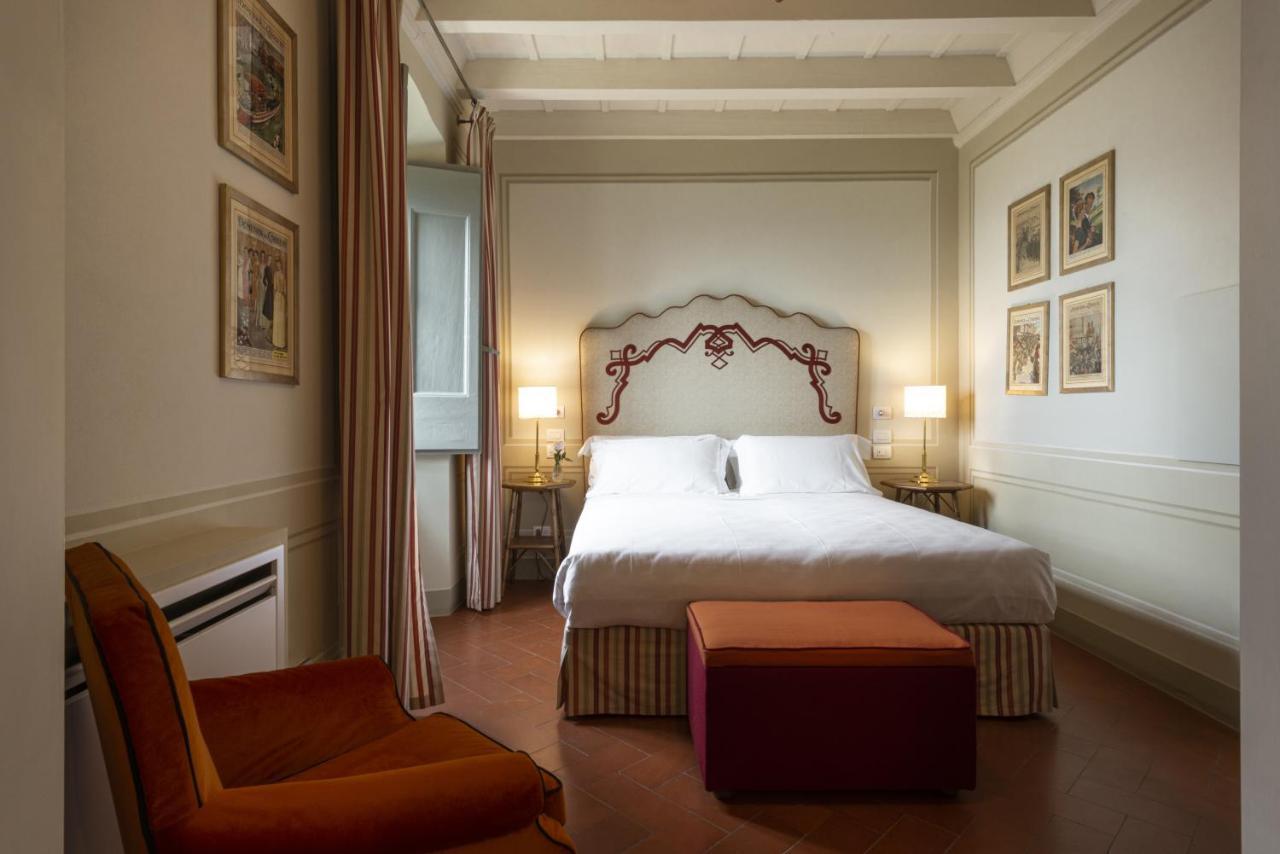 Torre A Cona Wine Estate Hotel San Donato in Collina Bagian luar foto