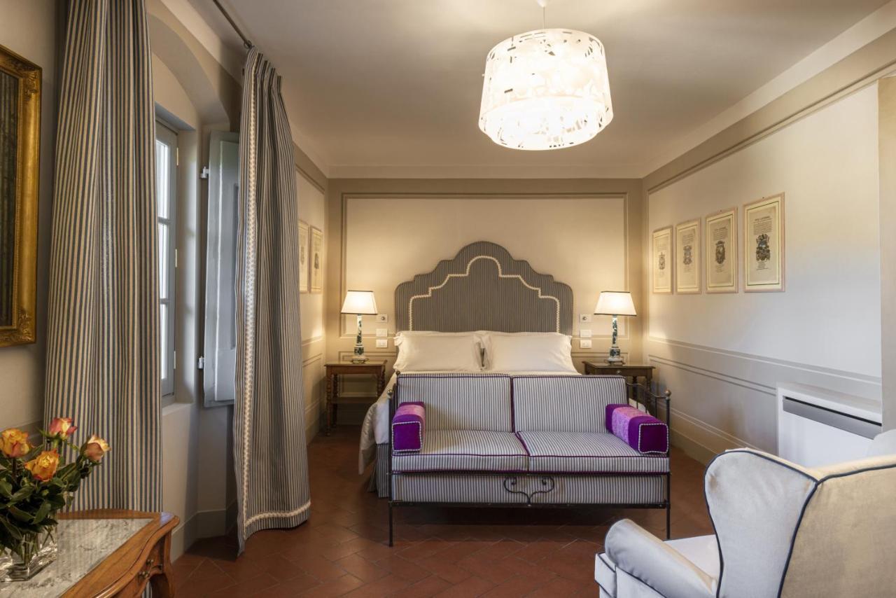 Torre A Cona Wine Estate Hotel San Donato in Collina Bagian luar foto