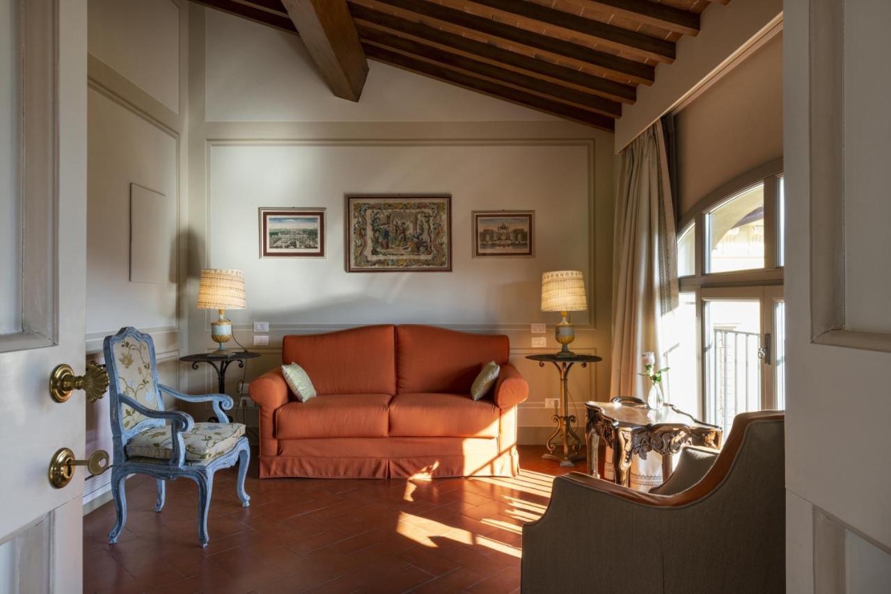 Torre A Cona Wine Estate Hotel San Donato in Collina Bagian luar foto