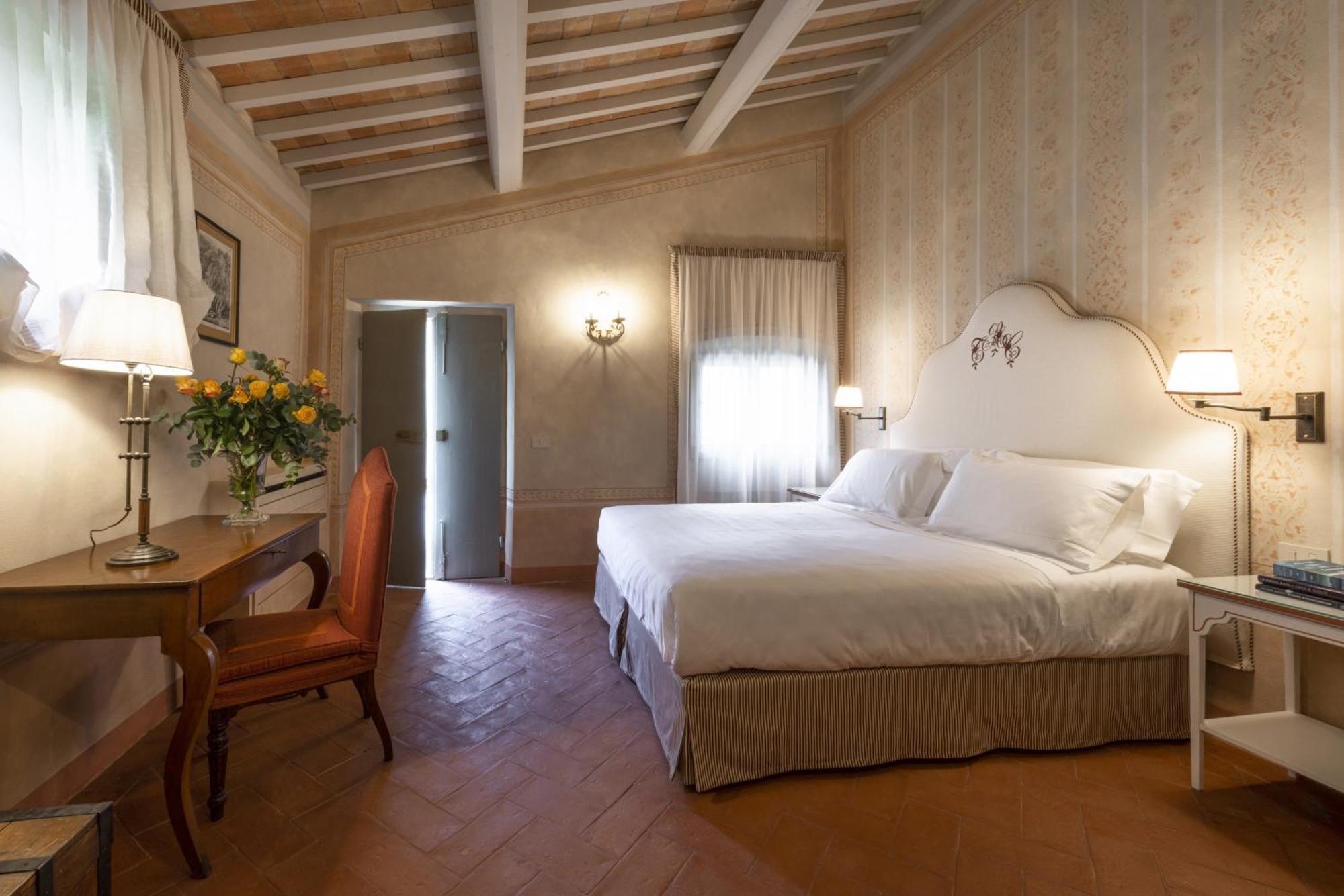 Torre A Cona Wine Estate Hotel San Donato in Collina Bagian luar foto