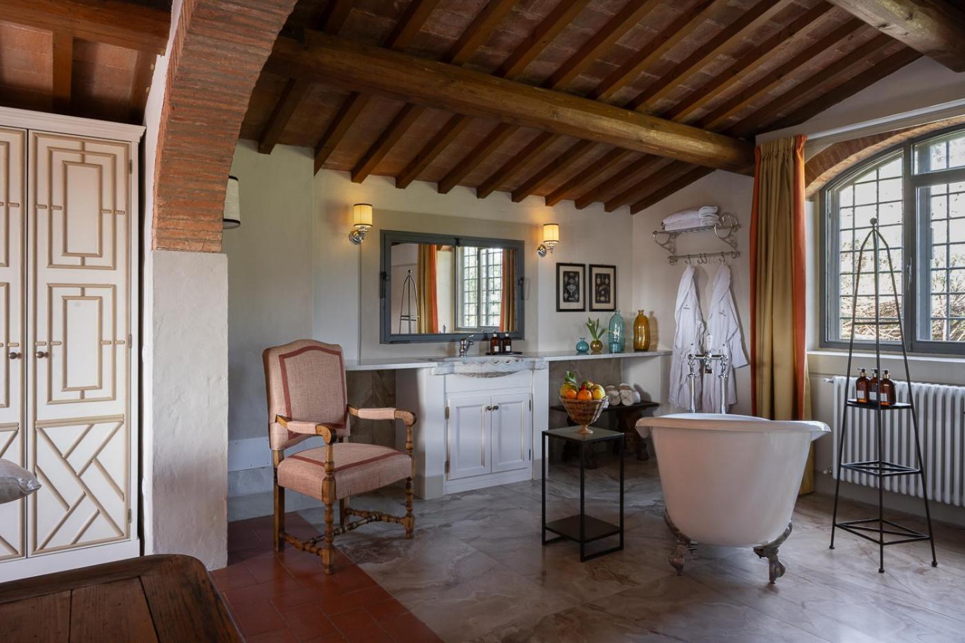 Torre A Cona Wine Estate Hotel San Donato in Collina Bagian luar foto