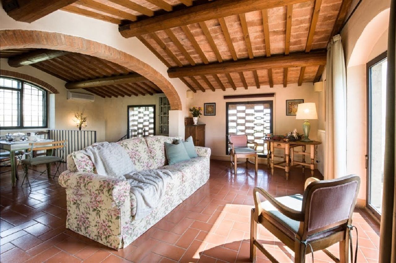 Torre A Cona Wine Estate Hotel San Donato in Collina Bagian luar foto