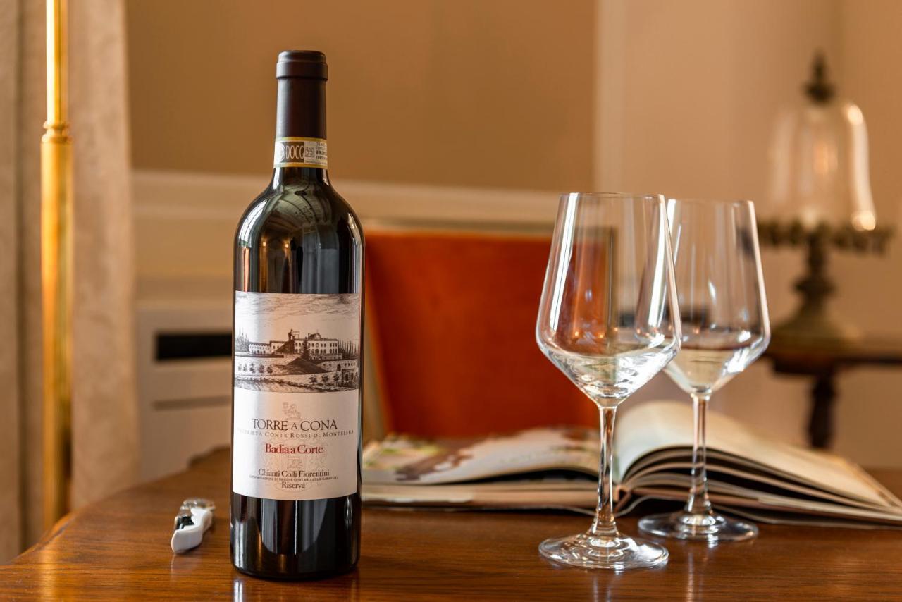 Torre A Cona Wine Estate Hotel San Donato in Collina Bagian luar foto